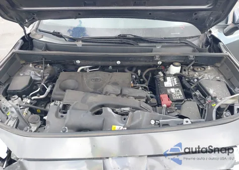 2020 Toyota Rav4 Xle z USA, uszkodzony, nr VIN 2T3W1RFV8LC073875